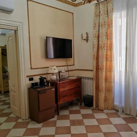 Trinacria Hotel 3*